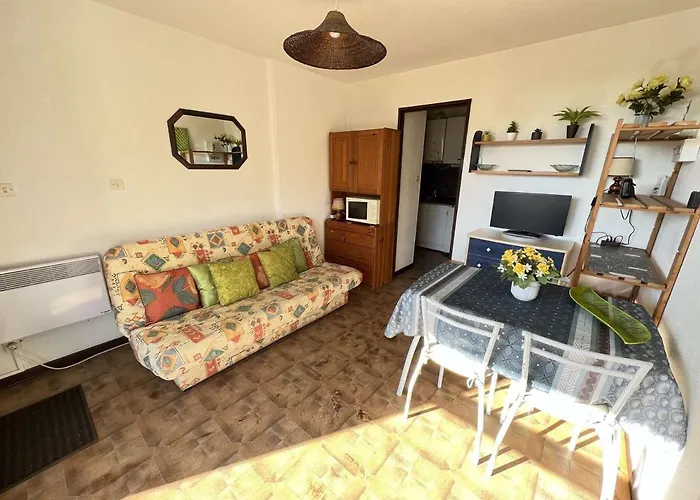 T2 Rdc Avec Parking, Proche Centre Et A - Fr-1-702-12 Appartement *