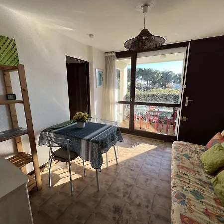 T2 Rdc Avec Parking, Proche Centre Et A - Fr-1-702-12 *